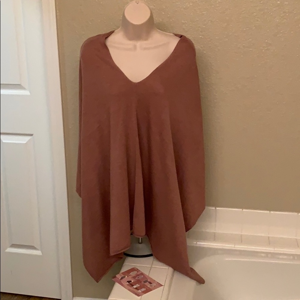 Eden Poncho
